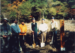 背振山系にブナの植林を行いました。福岡博多中ライオンズクラブ,らいおんずくらぶ,奉仕活動